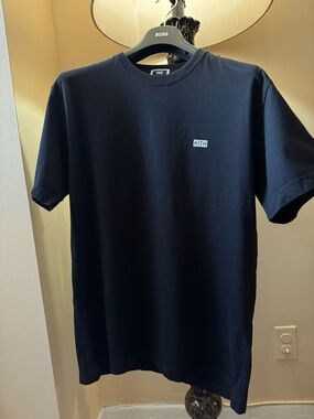 Kith Navy Crew Neck T-Shirt with Chest Logo LAX tee